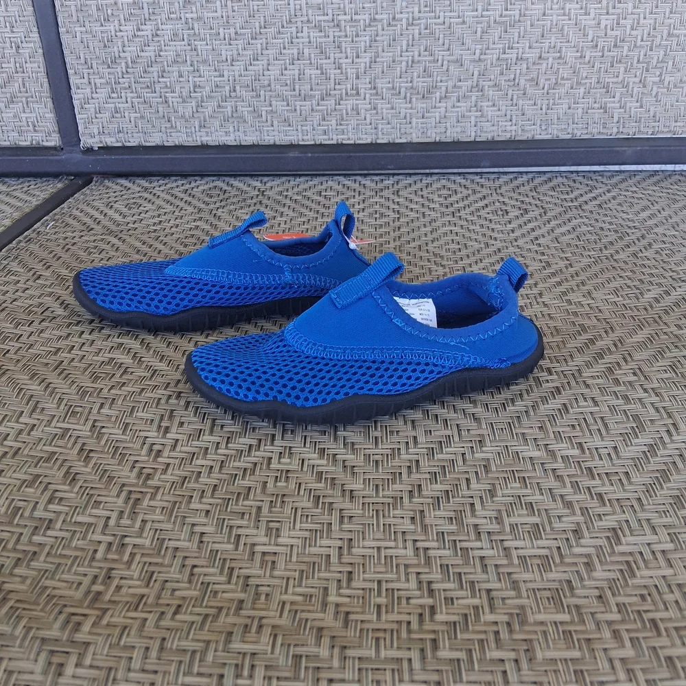Kids Blue Water Shoes